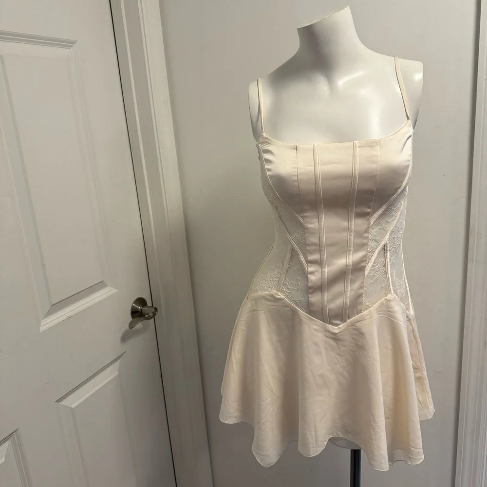 Oh Polly Lace Handkerchief Hem Mini Dress in Ivory - Picture 13 of 15